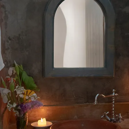 Borantza Stone House Aroniadhiánika