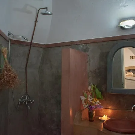 Borantza Stone House Aroniadhiánika