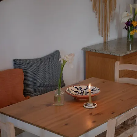 Сasa de vacaciones Borantza Stone House *