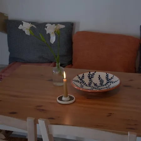 Borantza Stone House *