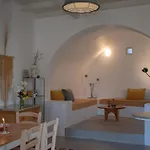 Borantza Stone House *