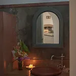 Borantza Stone House 펜션
