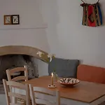 Borantza Stone House * Aroniadhiánika