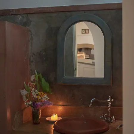 Borantza Stone House Ferienhaus